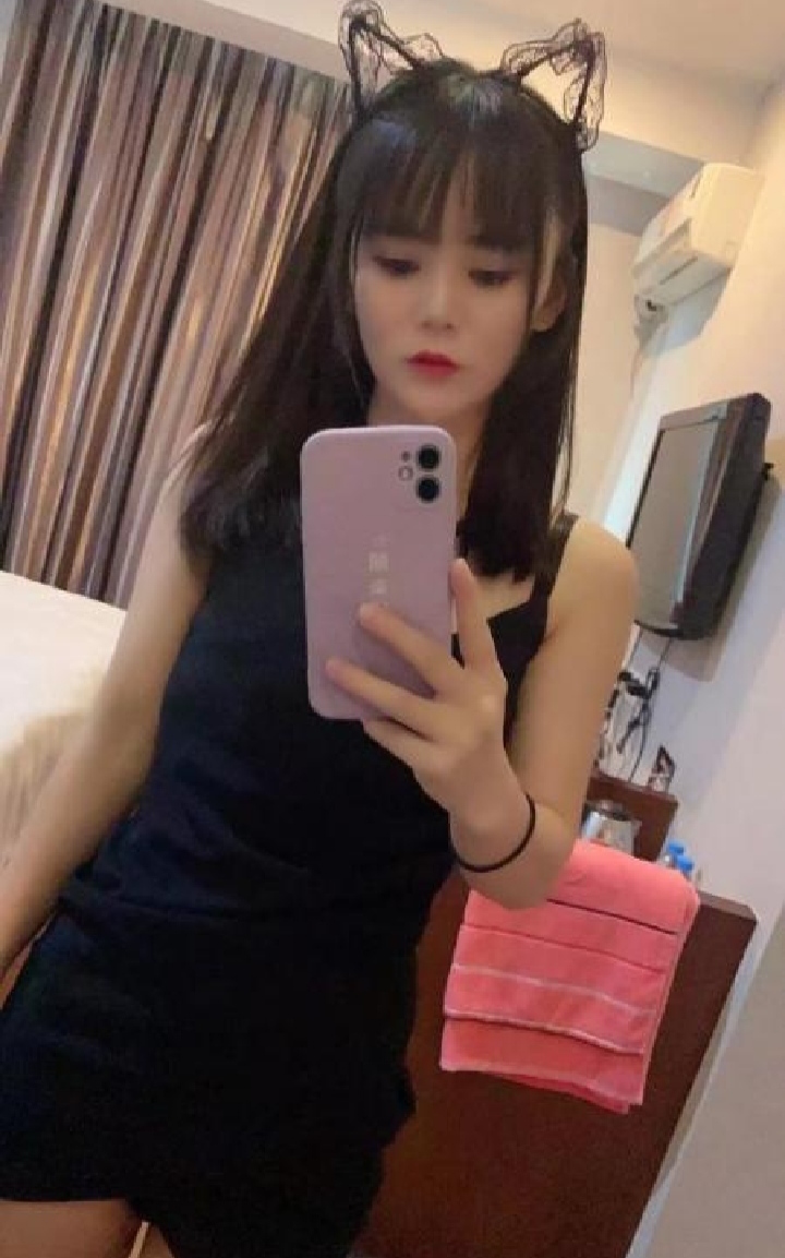 江北大长腿妩媚倪妮