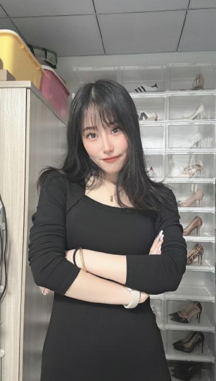 宝龙制服尤物婉儿