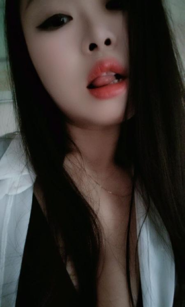 春节也开课的丰满少妇