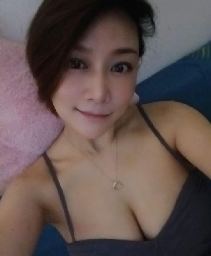 拱北道具制服石头姐