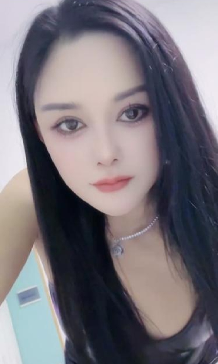 过年不放假的波波老师