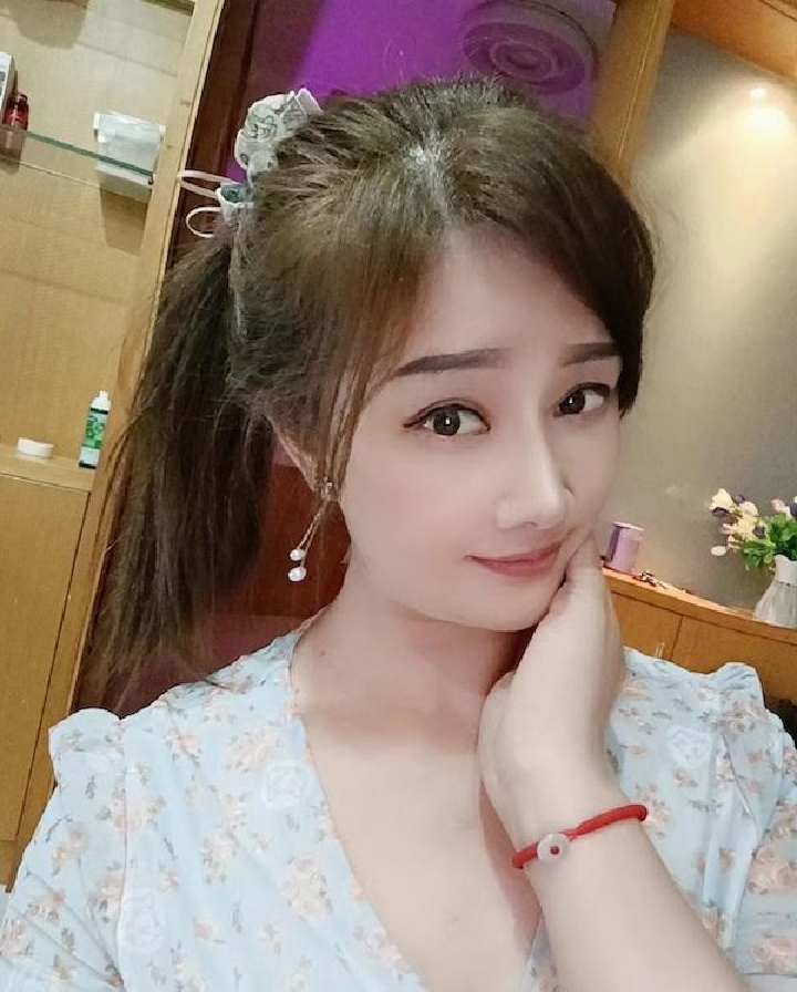 居家完美服务红牌老师玲玲