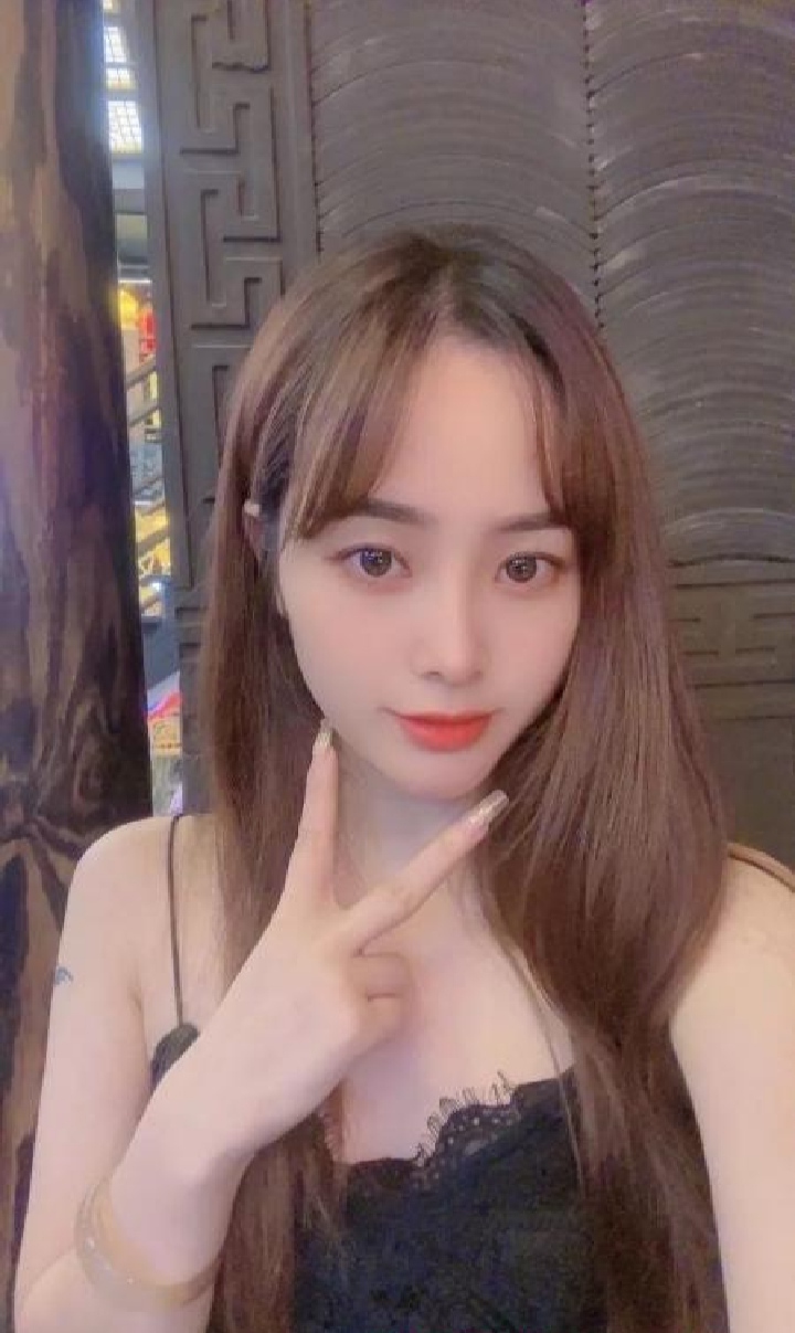 沙湖幼师美女琳琳