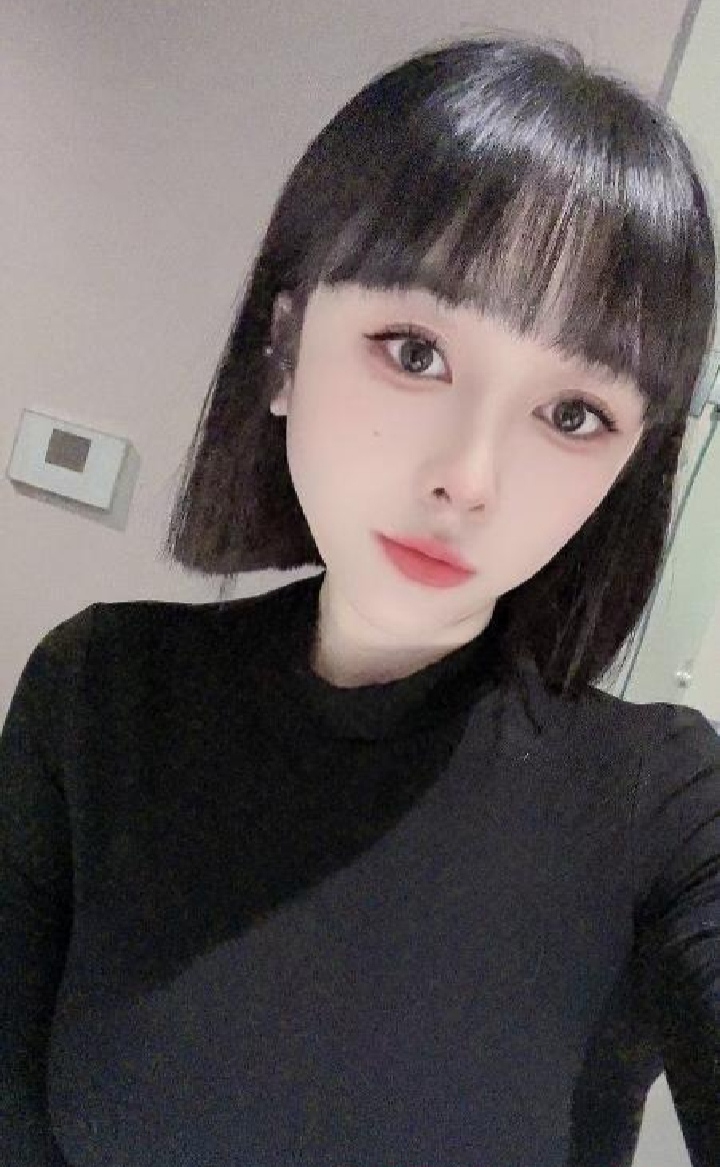 普陀短发诱惑辣妹