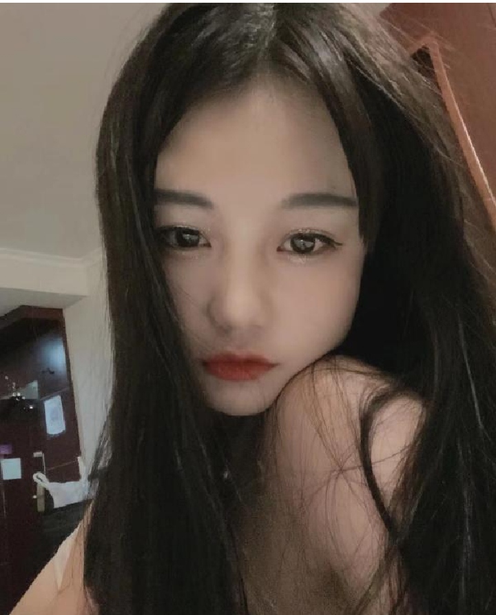 南山粉嫩娇柔爱笑的囡囡