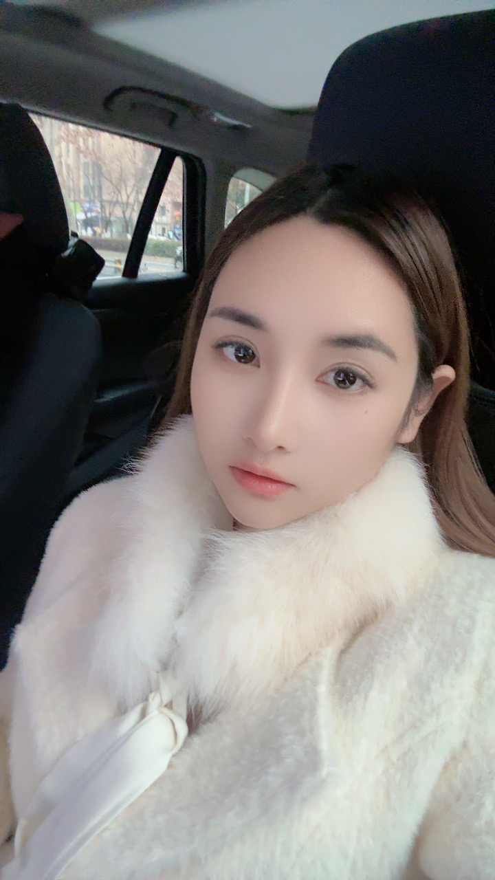 环球中心附近的极品妹子