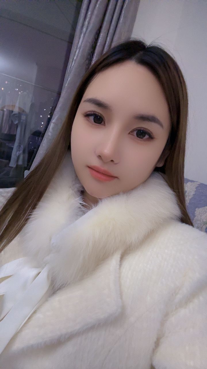 环球中心附近的极品妹子