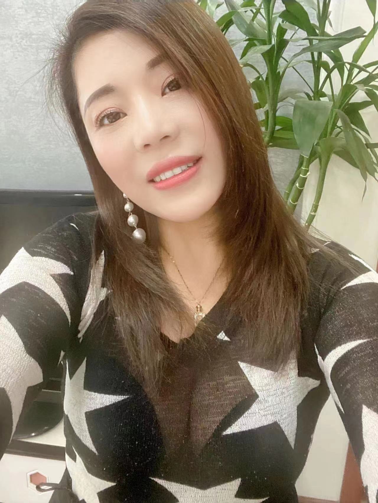 西山区大奶少妇