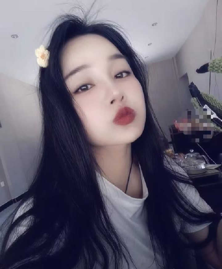 南湖纯纯的小姐姐希希