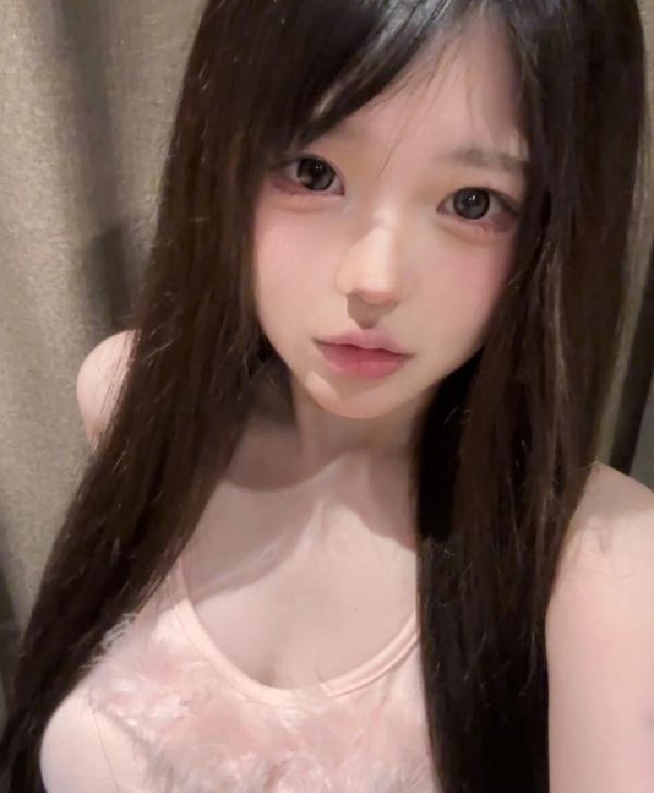 姑苏粉嫩奈子小学妹