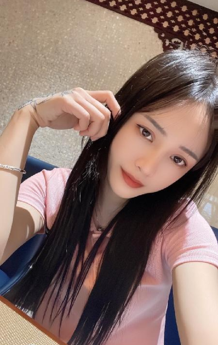 蜀山身材极品美妞