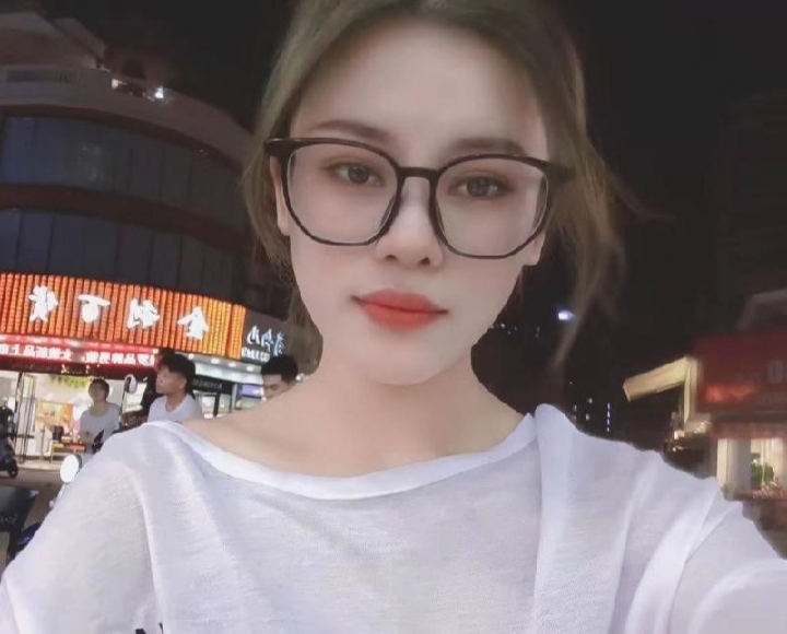 民治车震小姐姐芊芊