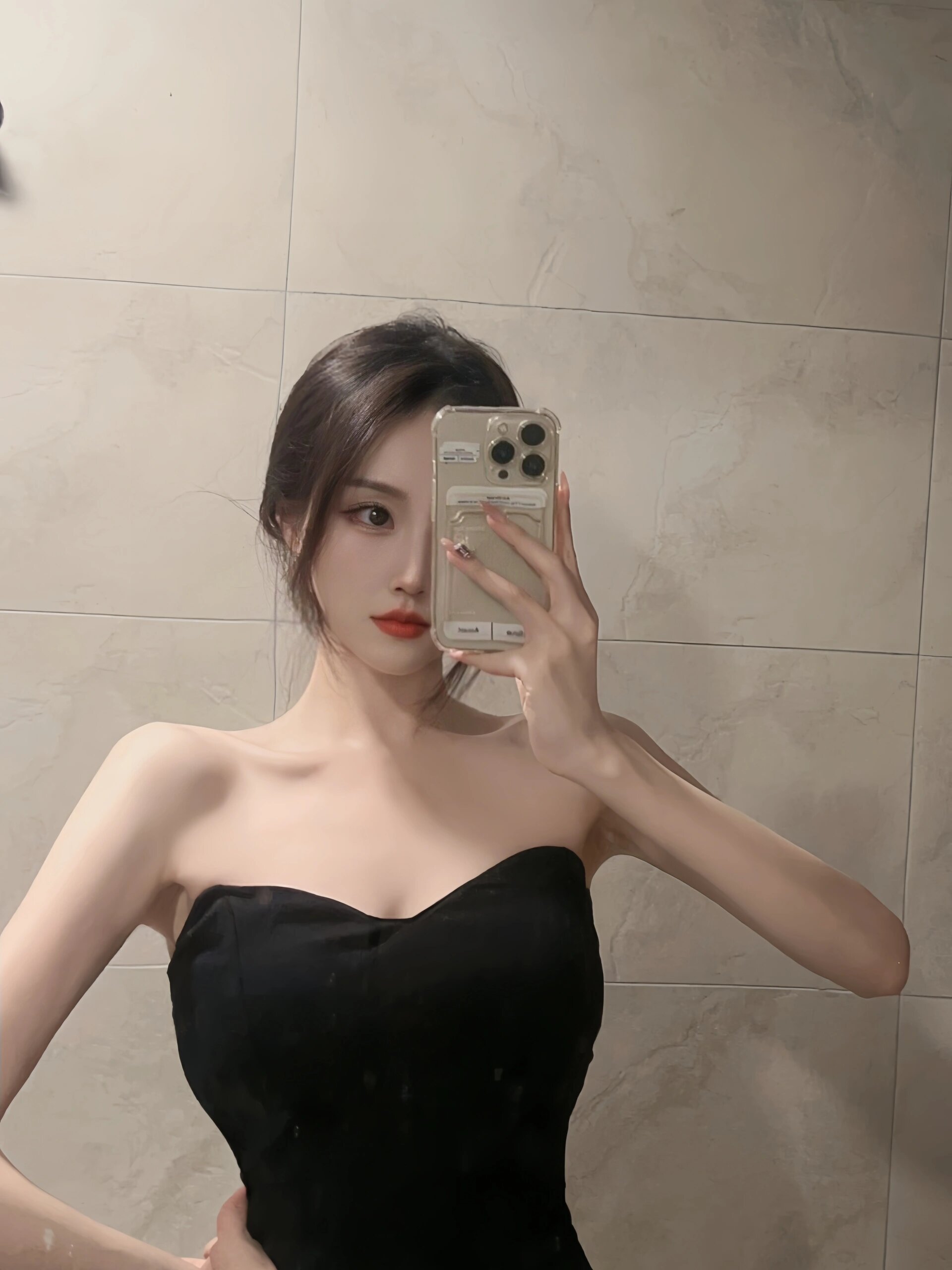 妹子个人，偶尔兼职