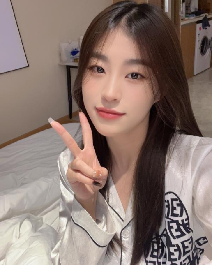 清纯性感制服小姐姐