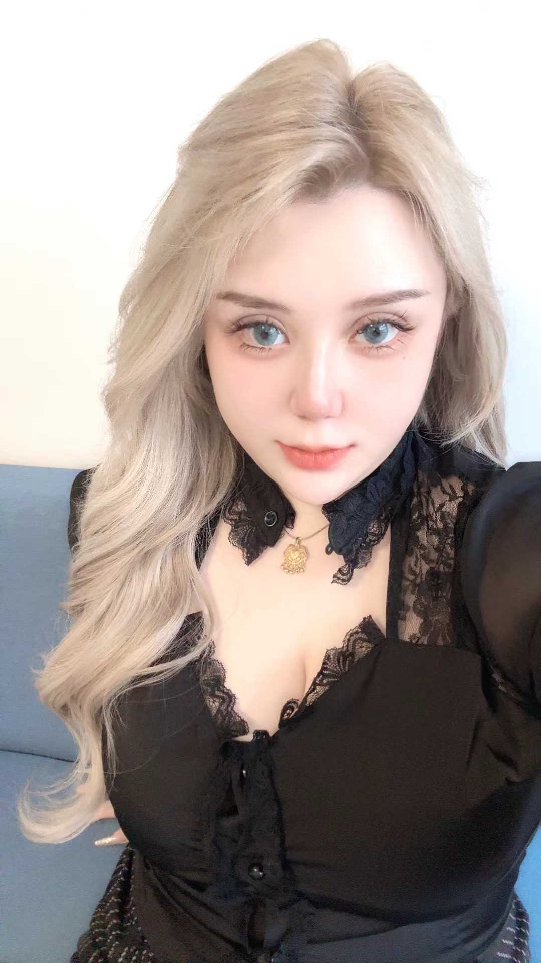 纹身夜店兼职小妹