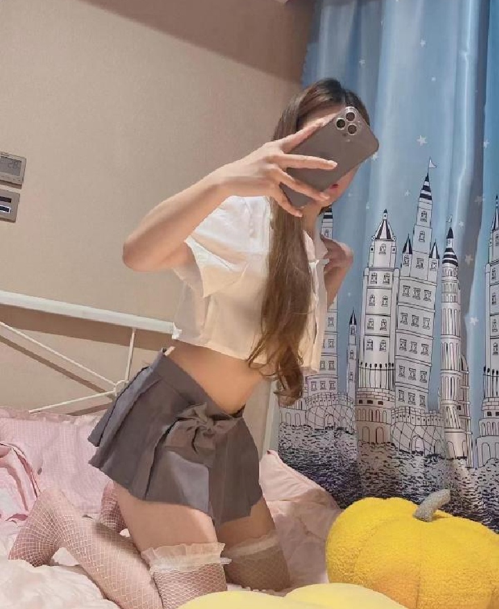 性感小短裙长腿紫怡