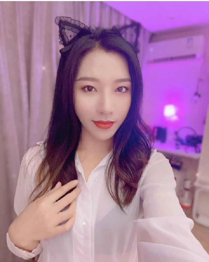 天心区情趣制服诱惑莎莎