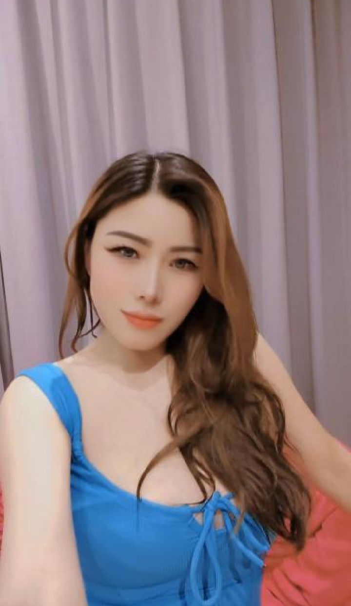 光谷韵味十足丰乳少妇