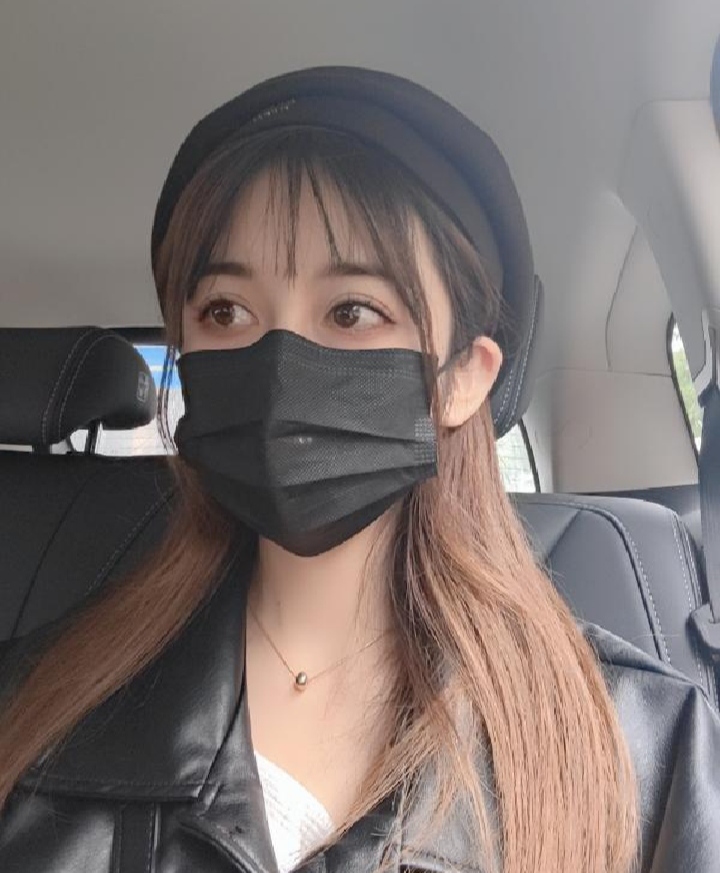 罗湖丰满粉嫩小女友笑笑