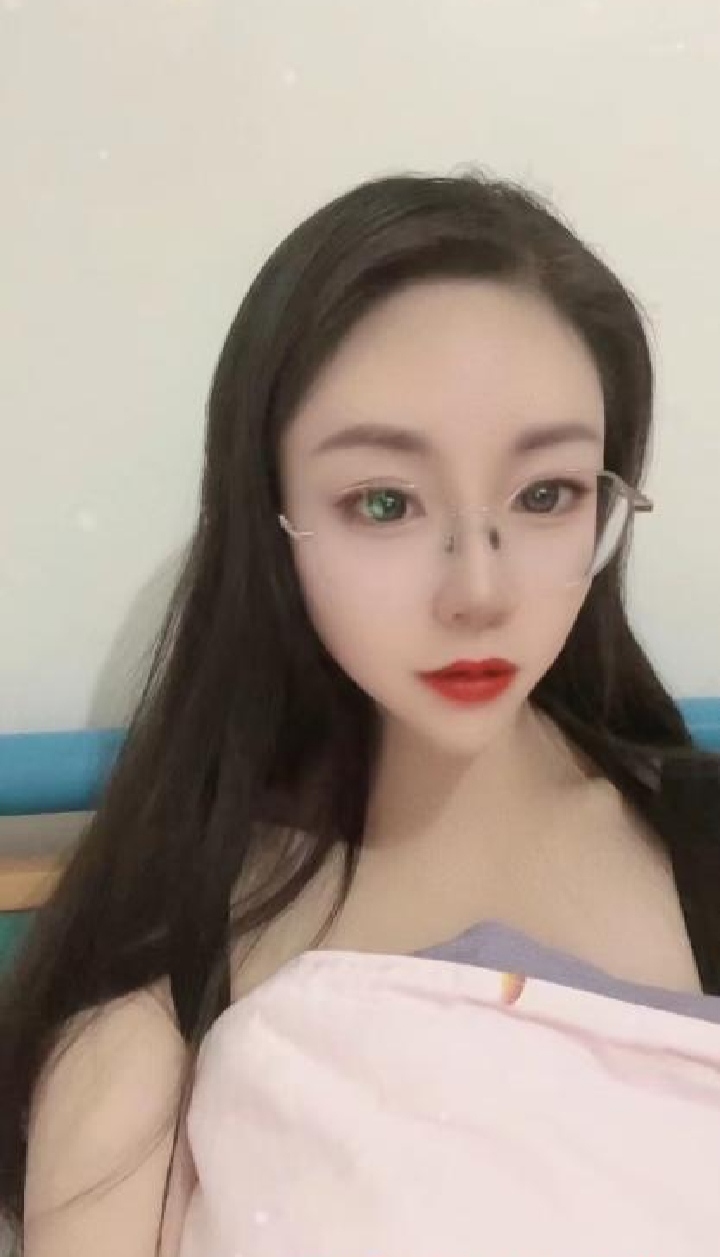 南开环保眼镜Sao妹紫涵