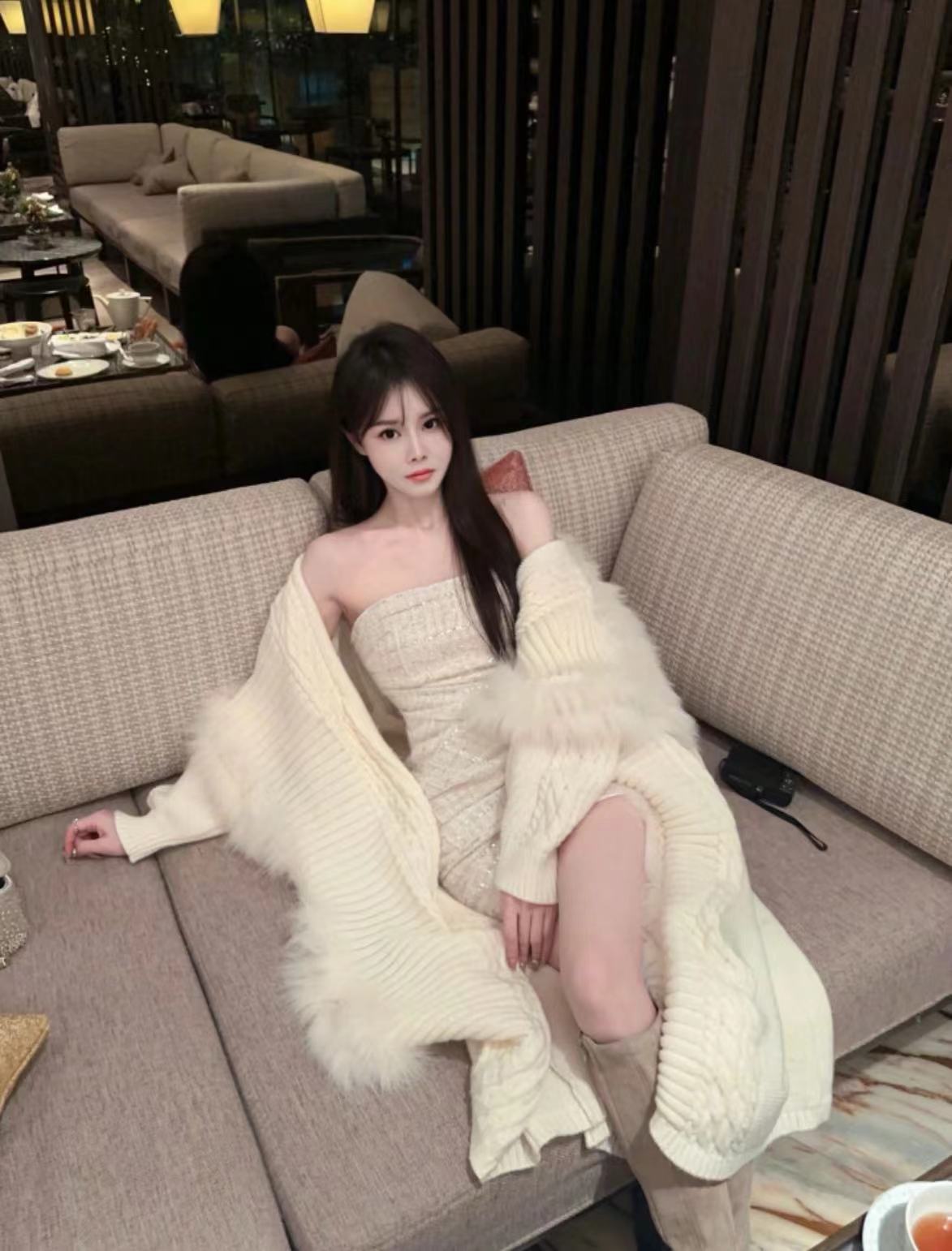 江宁大学城萌萌