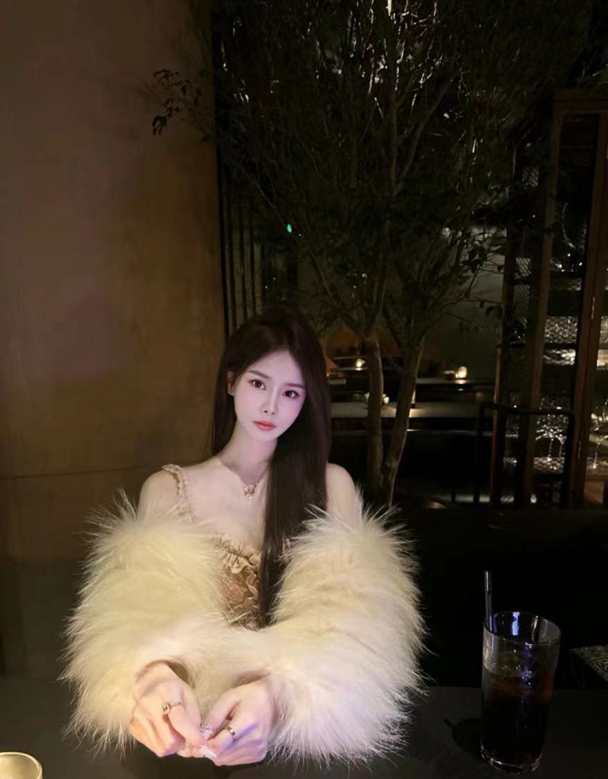 江宁大学城萌萌