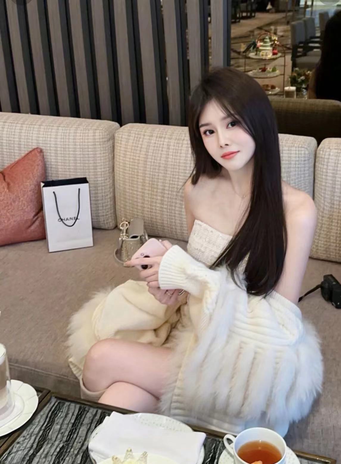 江宁大学城萌萌