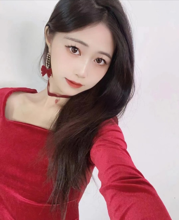 虹口颜值妩媚小姐姐