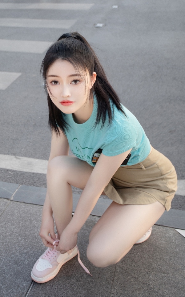 鼓楼白嫩诱惑大美妞粥粥