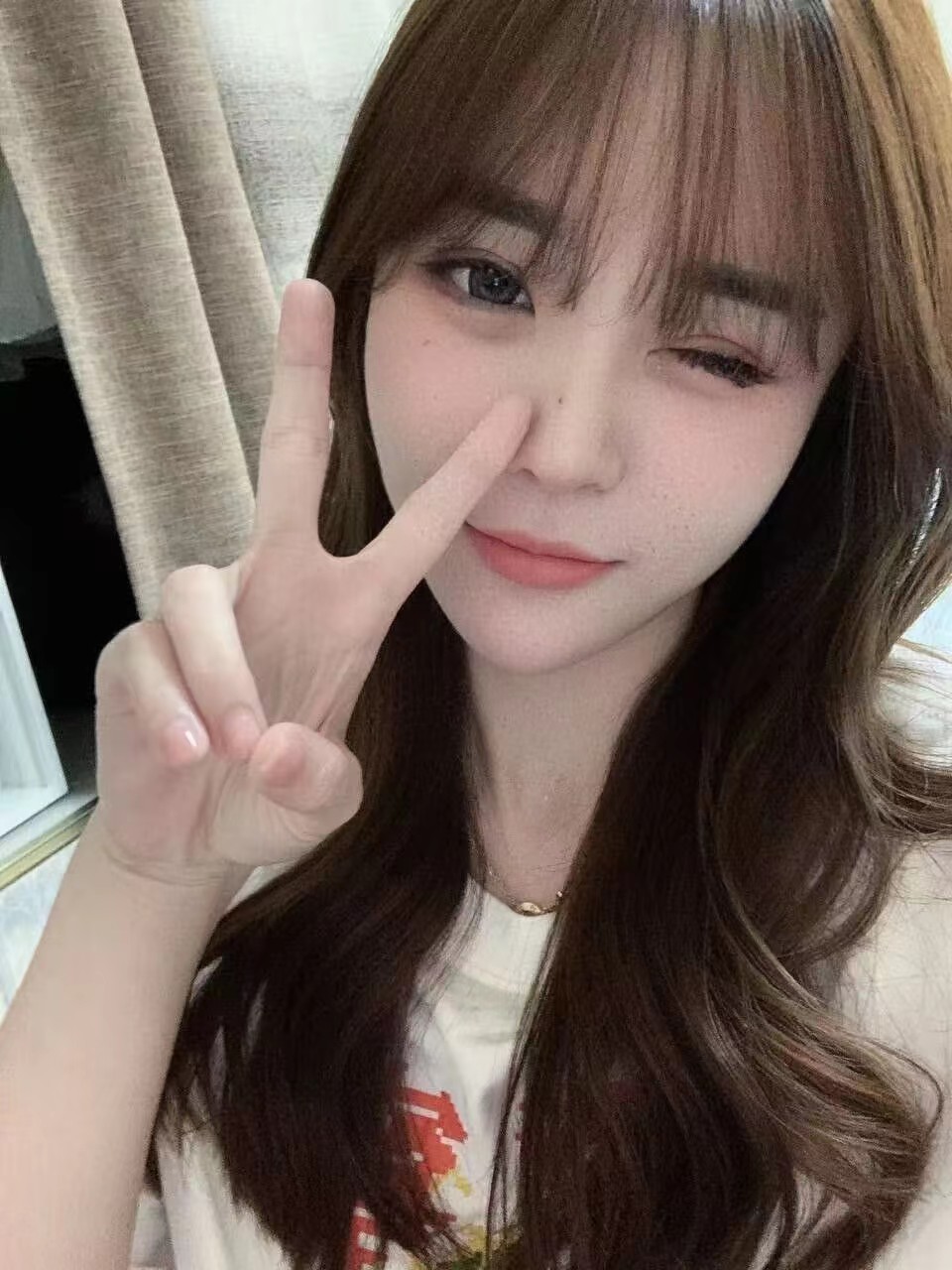 江北区白嫩辣妹佳诺