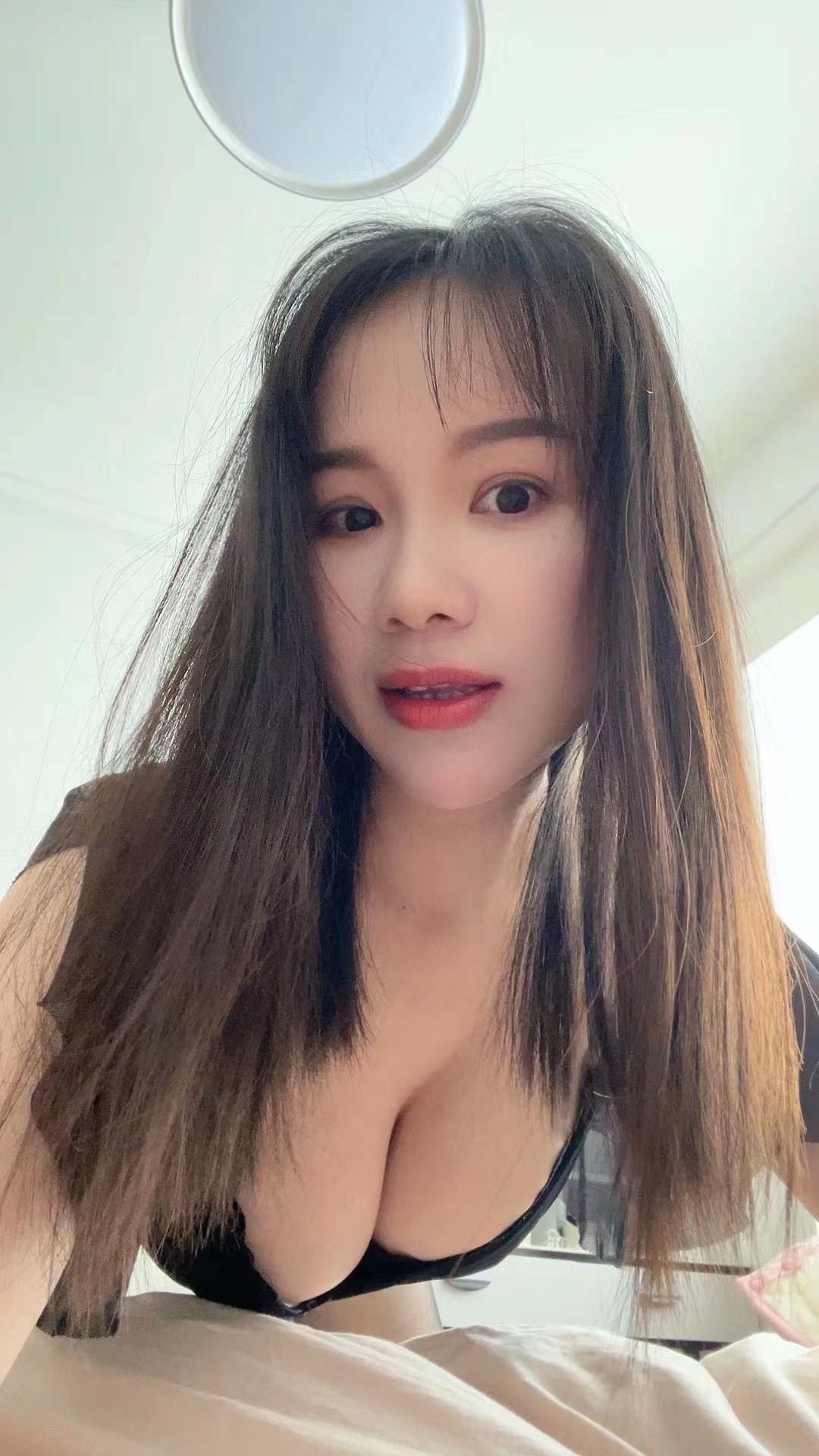 皮肤白很有气质