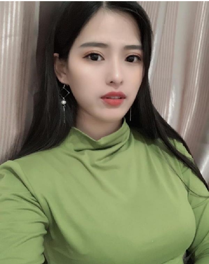 瑶海大奶欲女诱人欧若拉