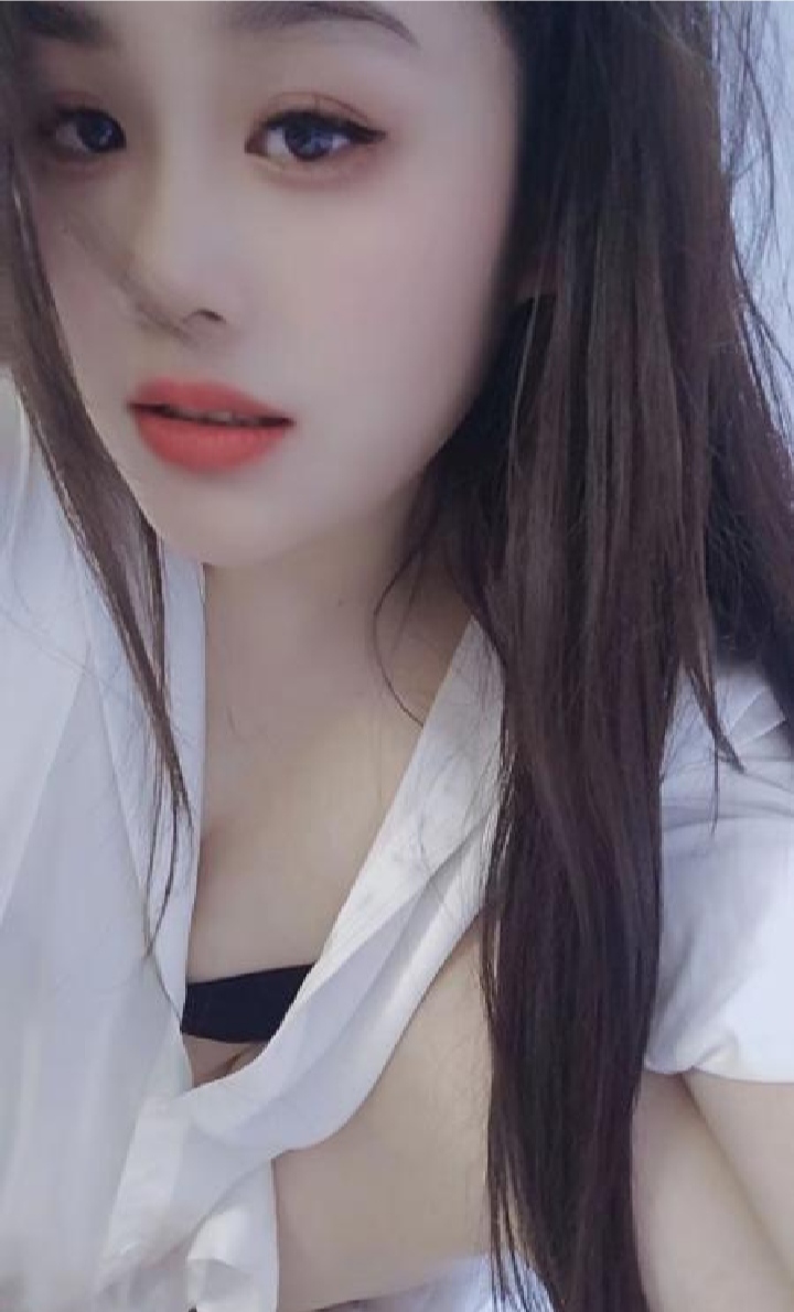 惠城区白皙圆润妹子丽娜