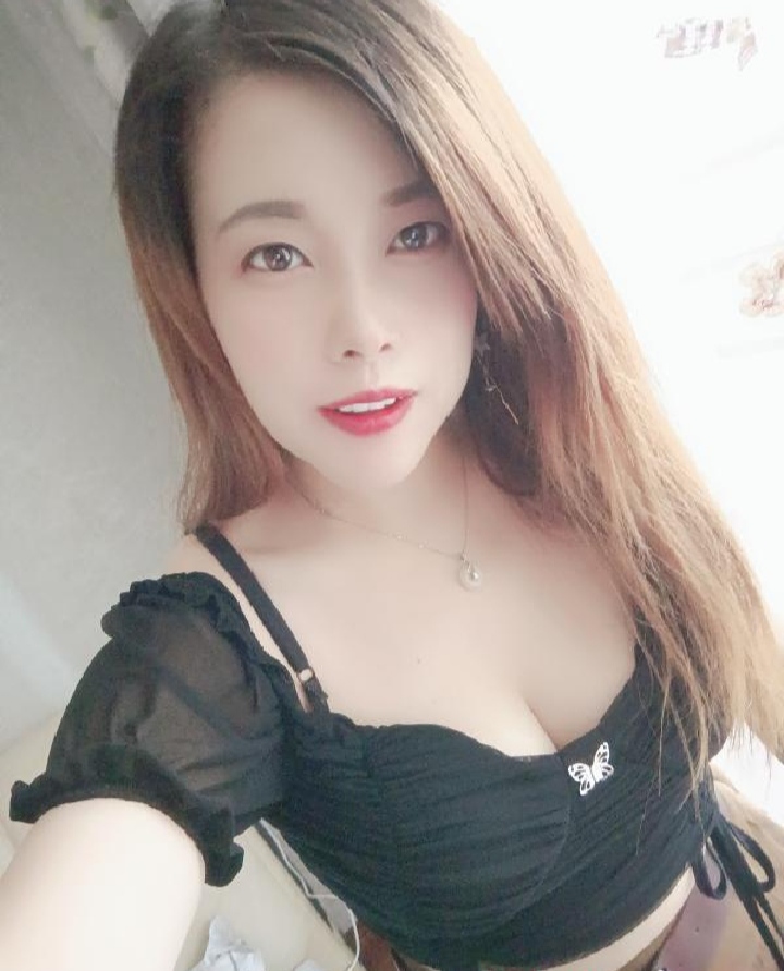 越城性感大波妹