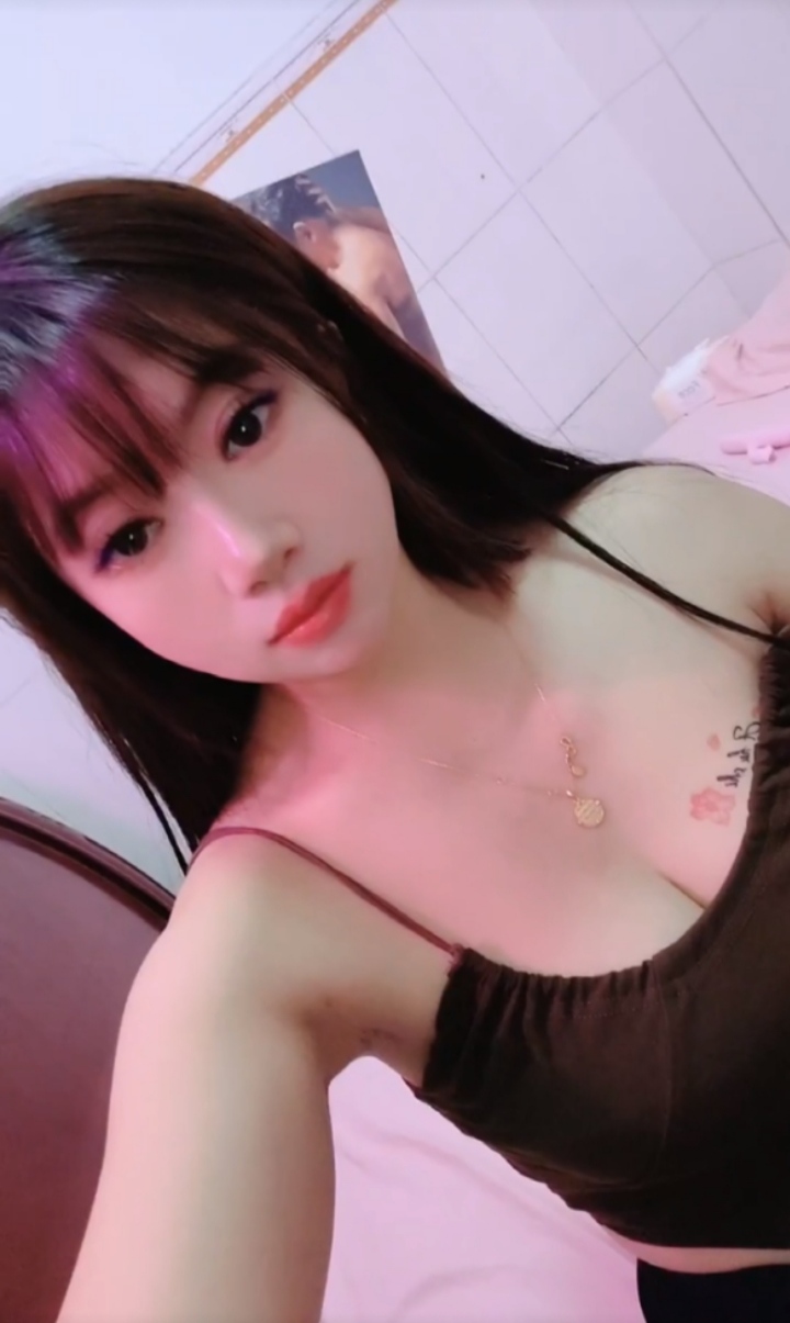 白云区石井丰满小少妇