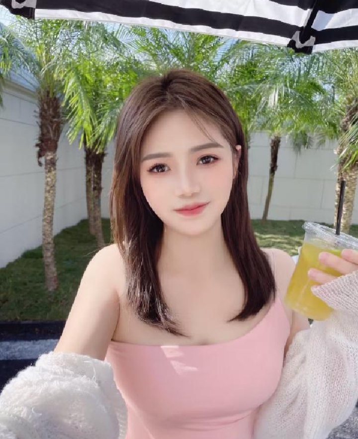 罗湖风Sao御姐颜值雯雯