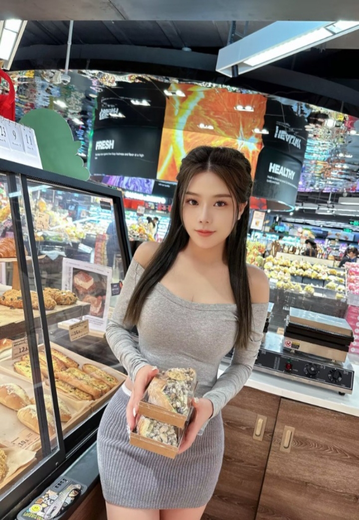 思明区性感火辣小师妹