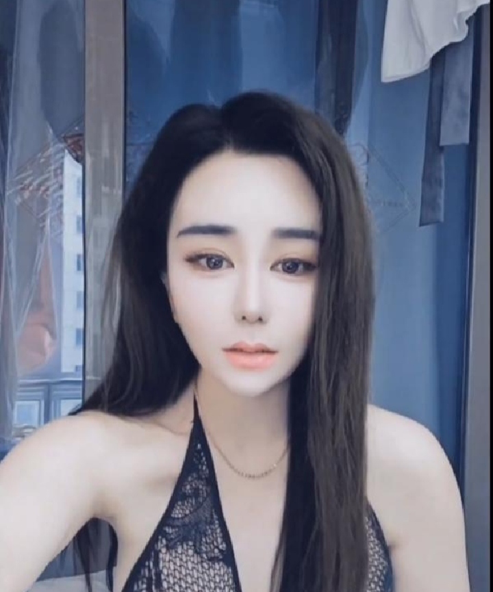 建邺区翘臀火辣欲女