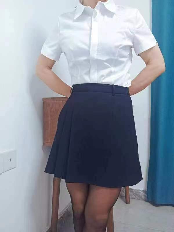 卸货还不错的少妇