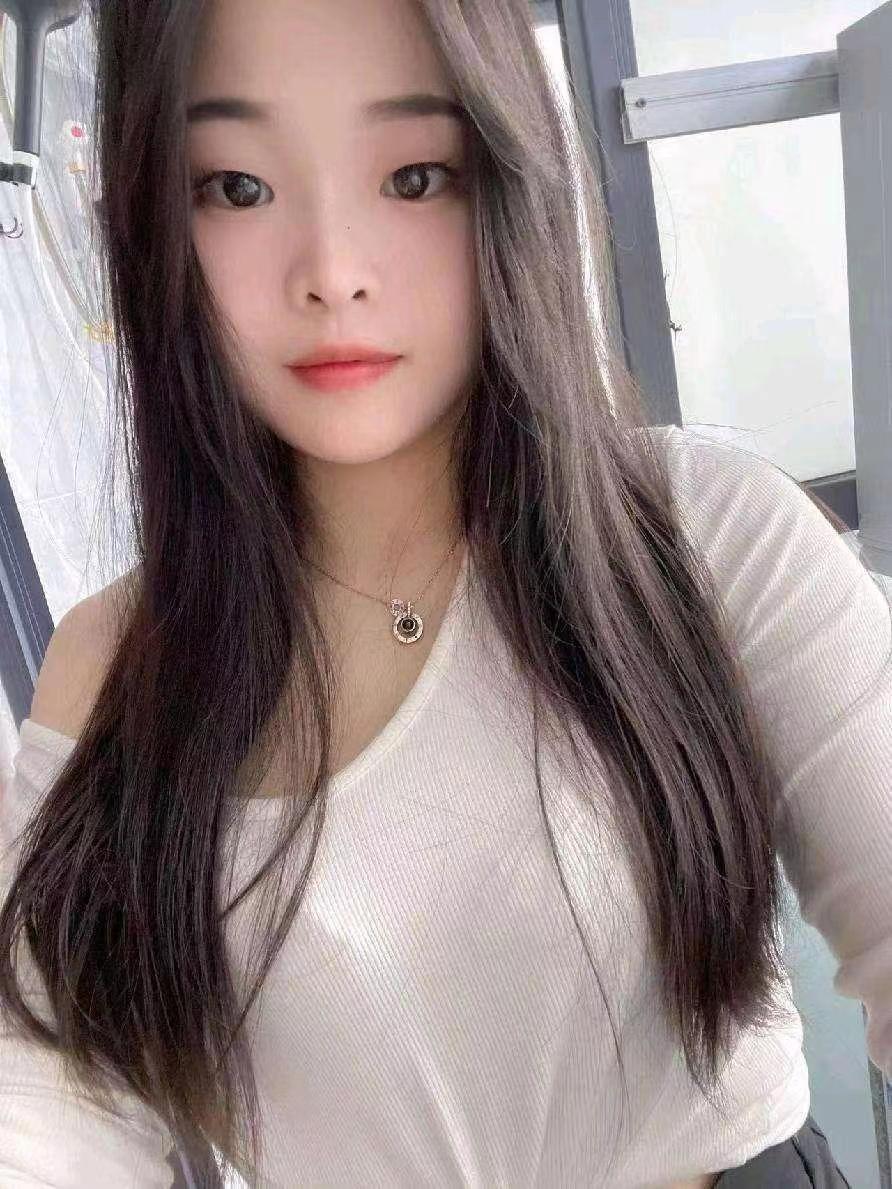 和本人差不多的小姐姐