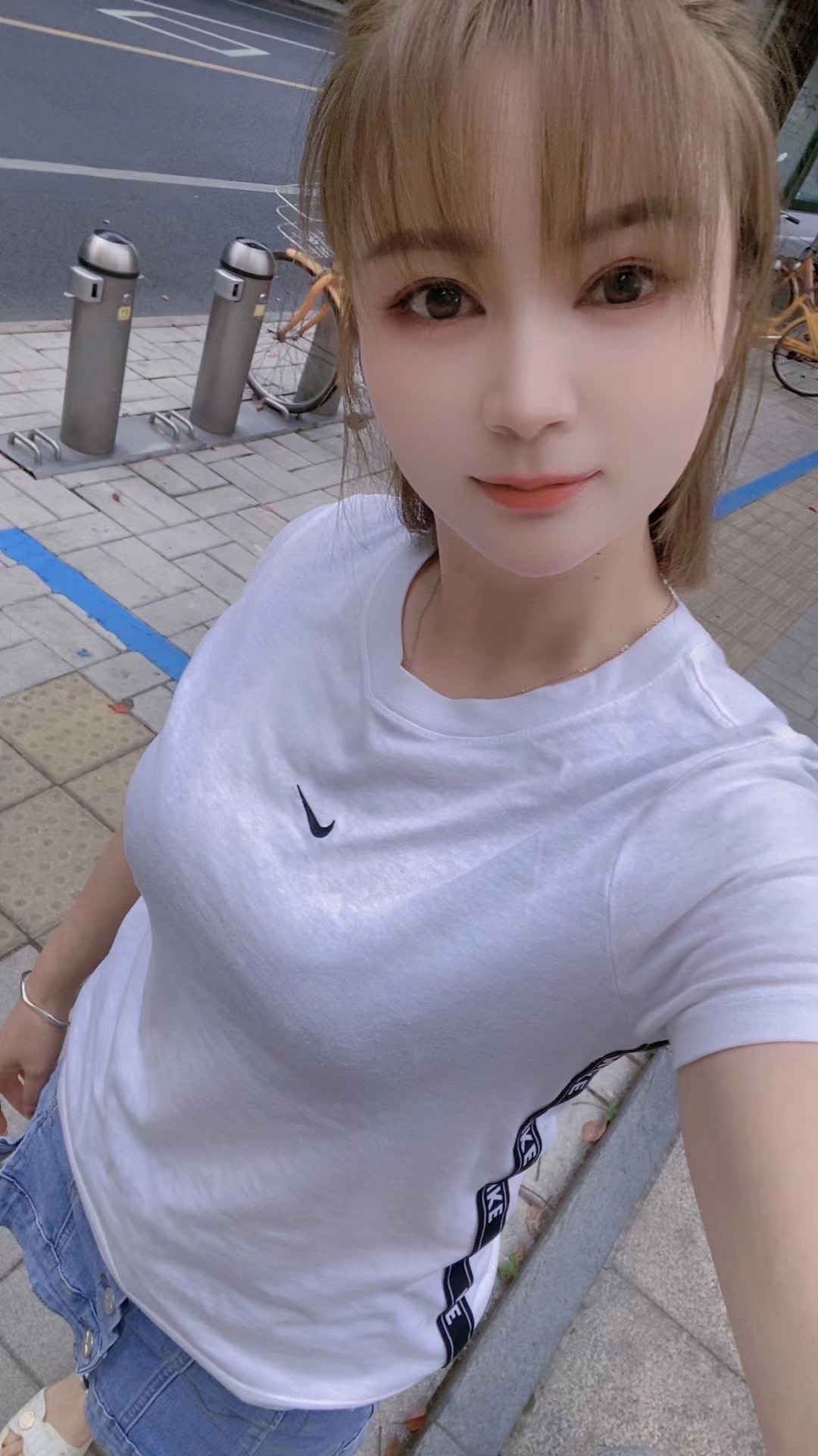 亲探江南小镇月月