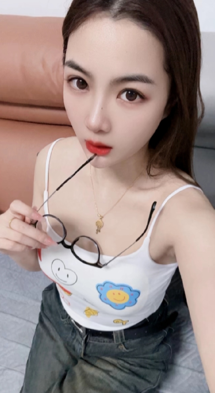 宝安玲娜情趣服务