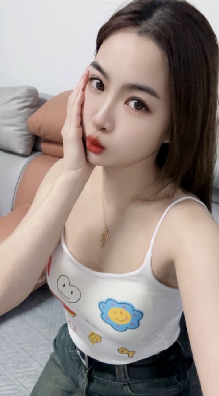 宝安玲娜情趣服务