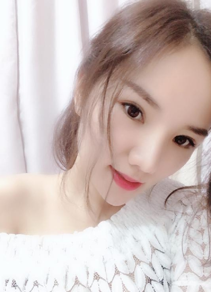 福田白嫩丝滑小姐姐真彦