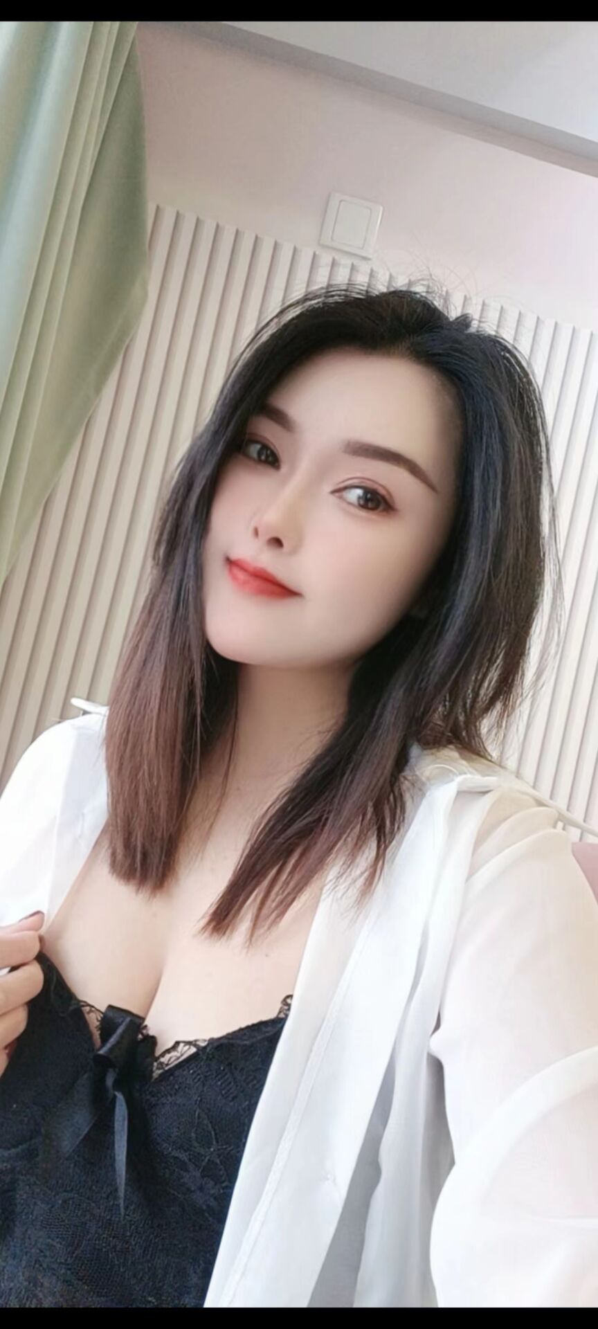 蜀山大波性感妹