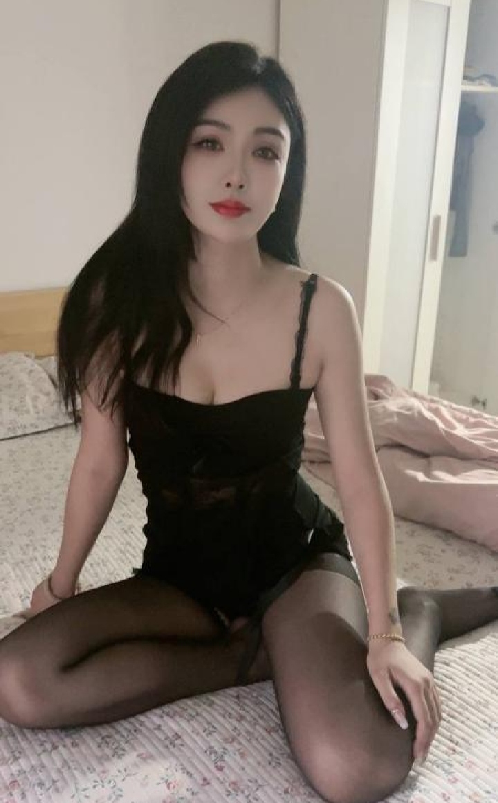 江北光耀风情美妞