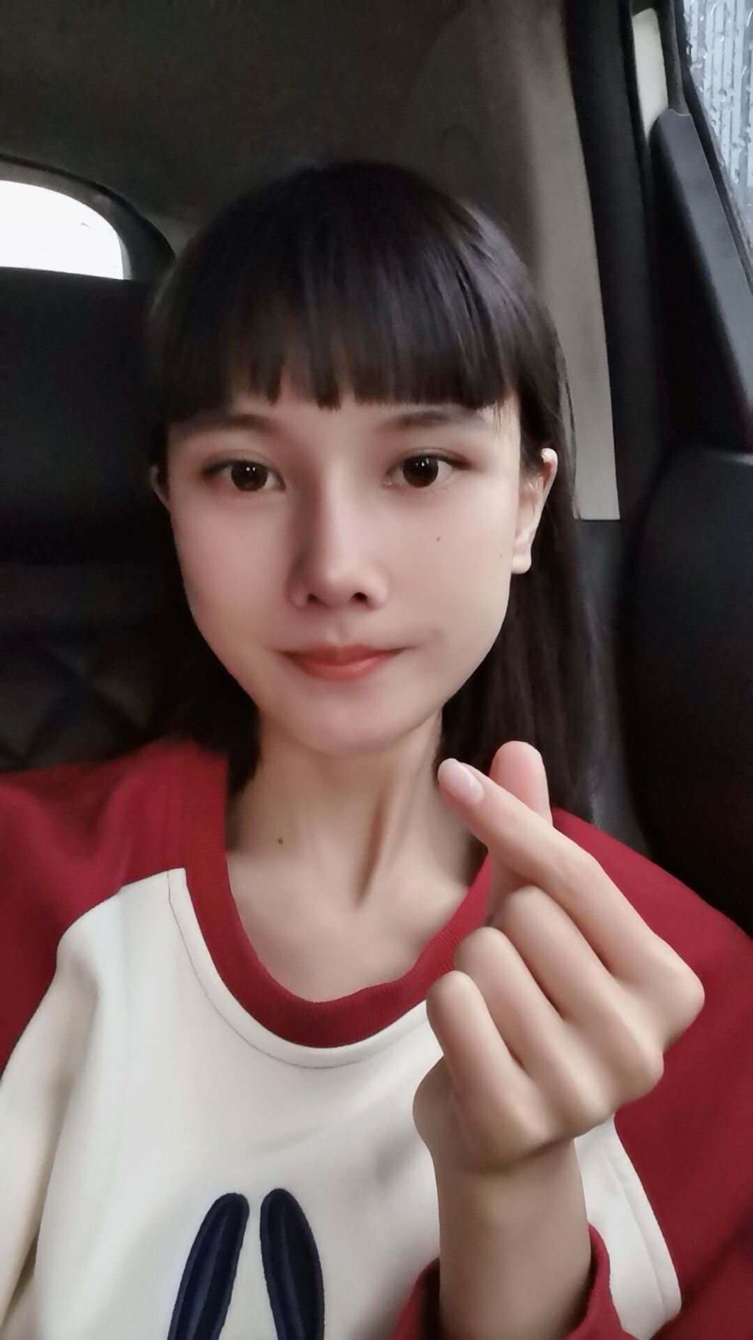 长得不错的年轻妹妹