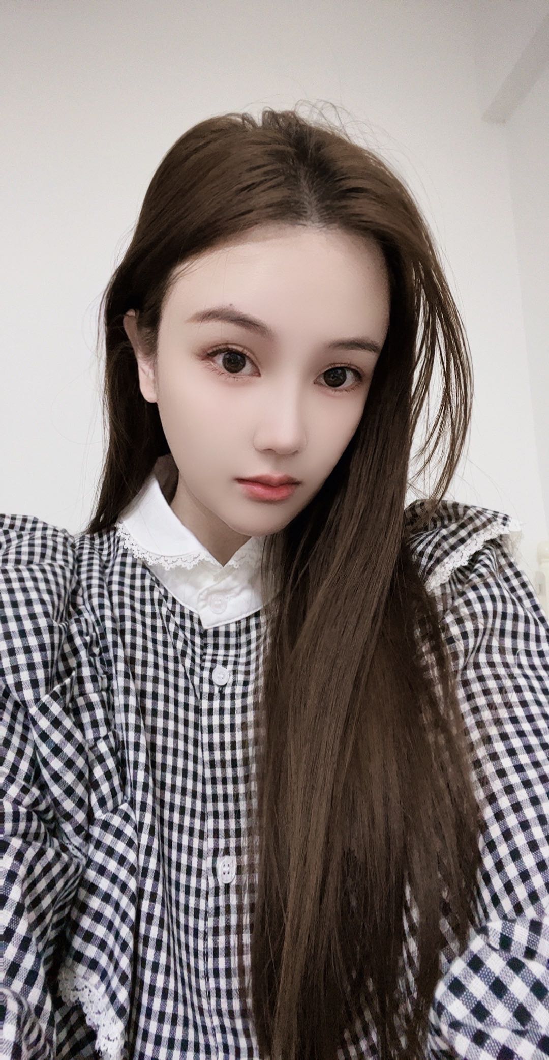 新人年轻大长腿