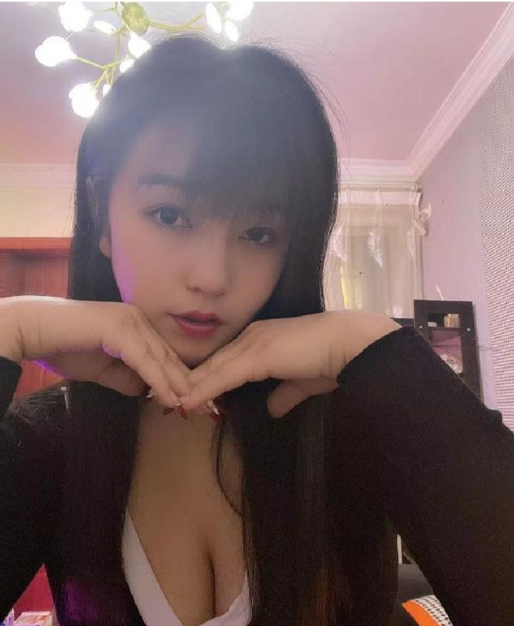 静安区白嫩诱人的小余