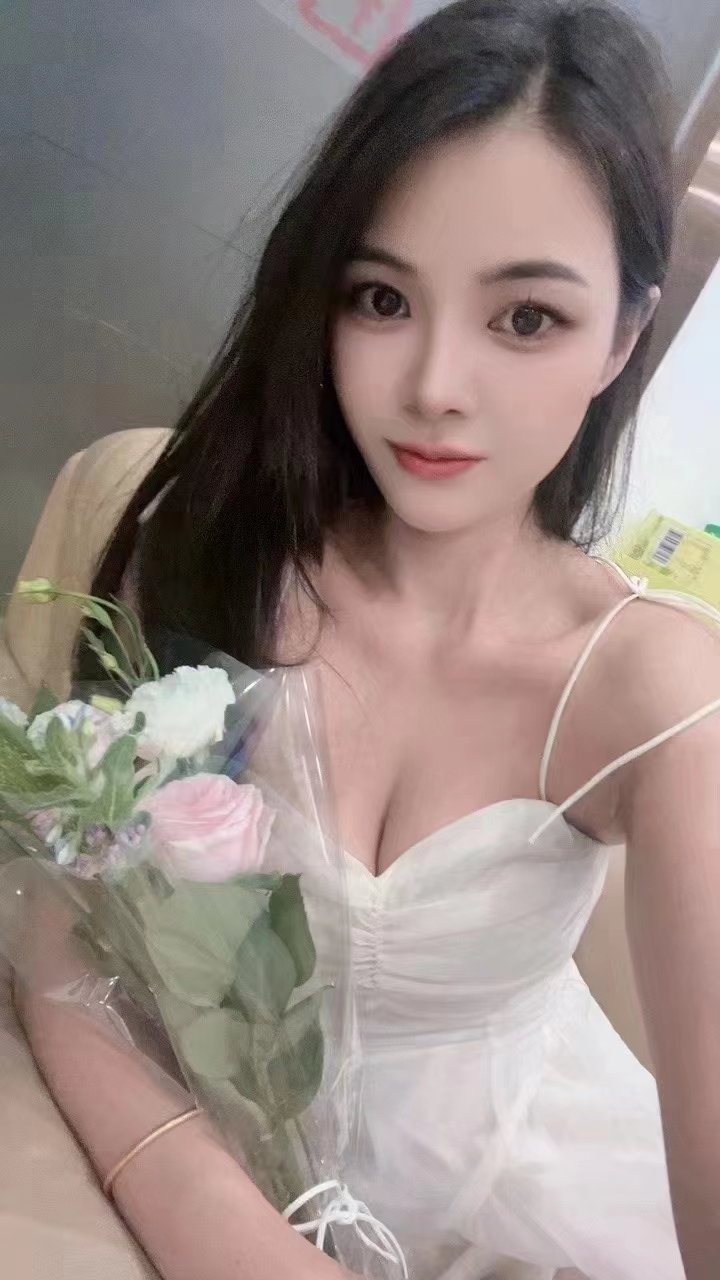 放得开身材丰满